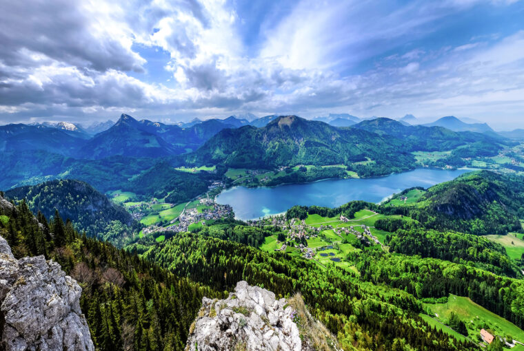 Blick vom Schober auf den Fuschlsee Copyright: Gettyimages